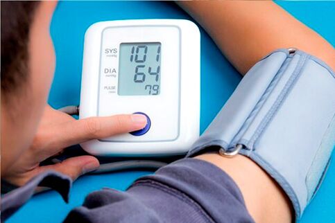 Mesure de pression pour l'hypertension